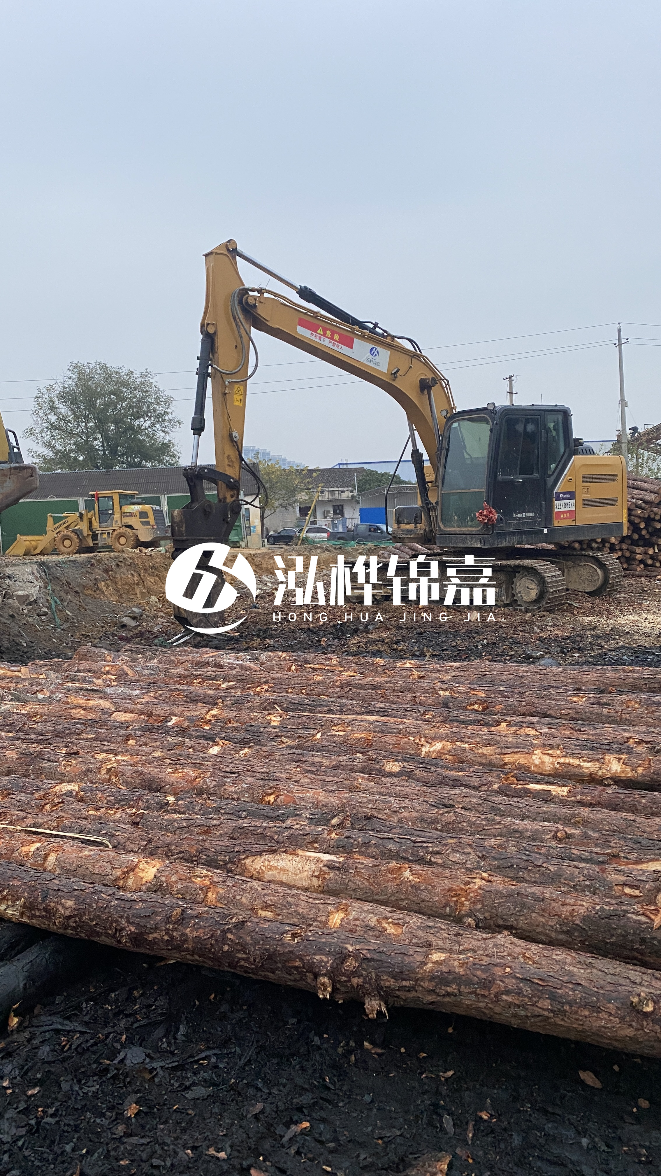 南京松木樁批發(fā)源頭廠家-松木樁打樁多少錢一米？