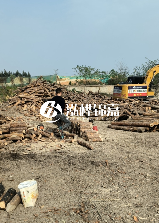 松木樁現(xiàn)貨供應(yīng)的廠家有哪些？泓樺錦嘉可以送山西嗎？