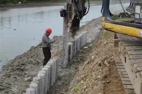 水泥樁批發(fā)廠家泓樺錦嘉-和真木樁比價(jià)格貴多少？